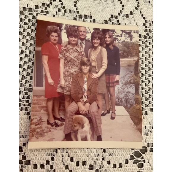 1972 Christmas Photo Family with New Puppy & Lots of Plaid - Picture 4 of 6